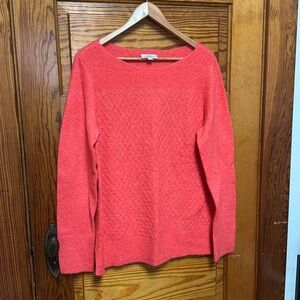 Loft salmon colored Sweater size L EUC